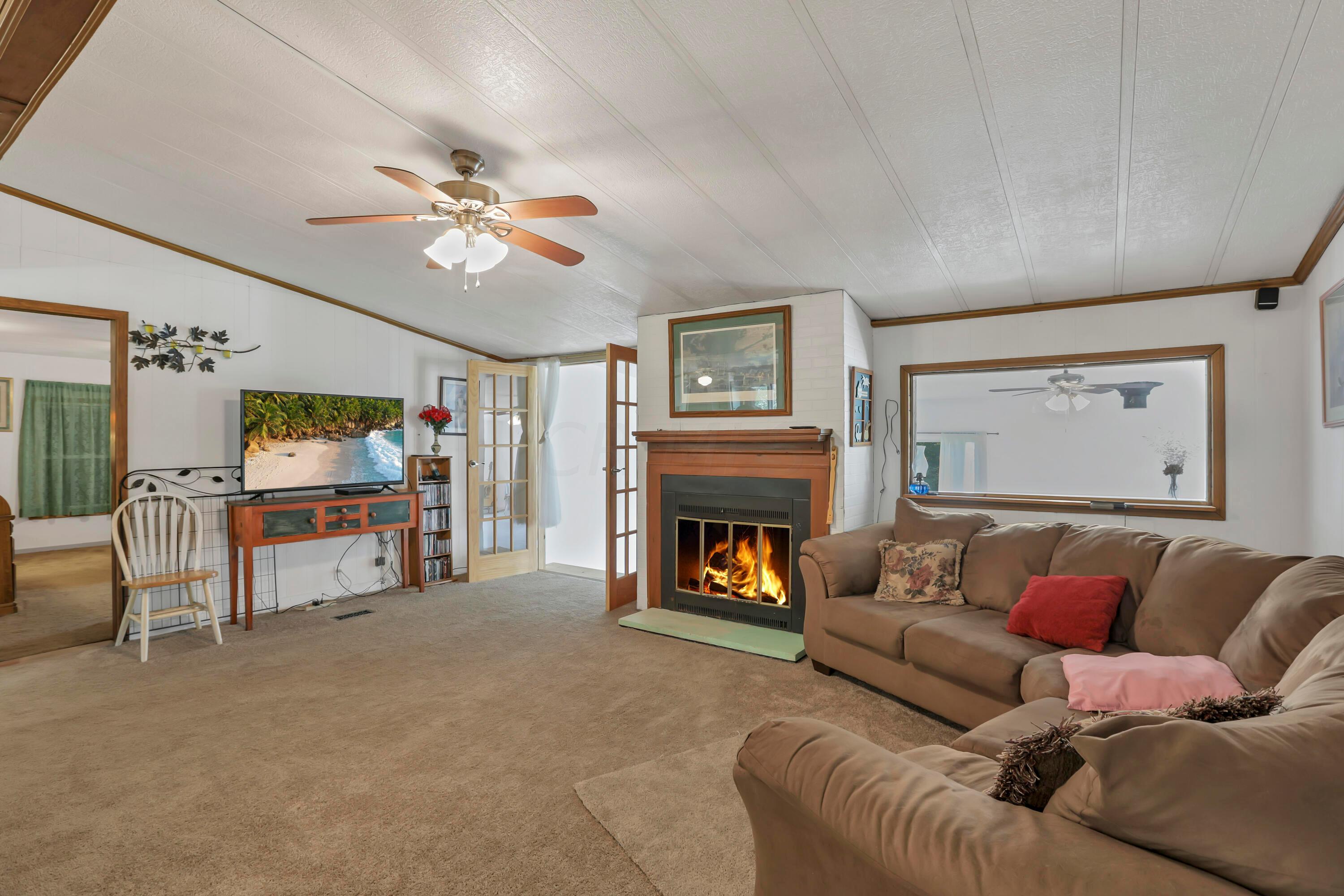 6585 York Road Southwest Pataskala, OH 43062 - Photo 16 of 38 Gallery Image 16