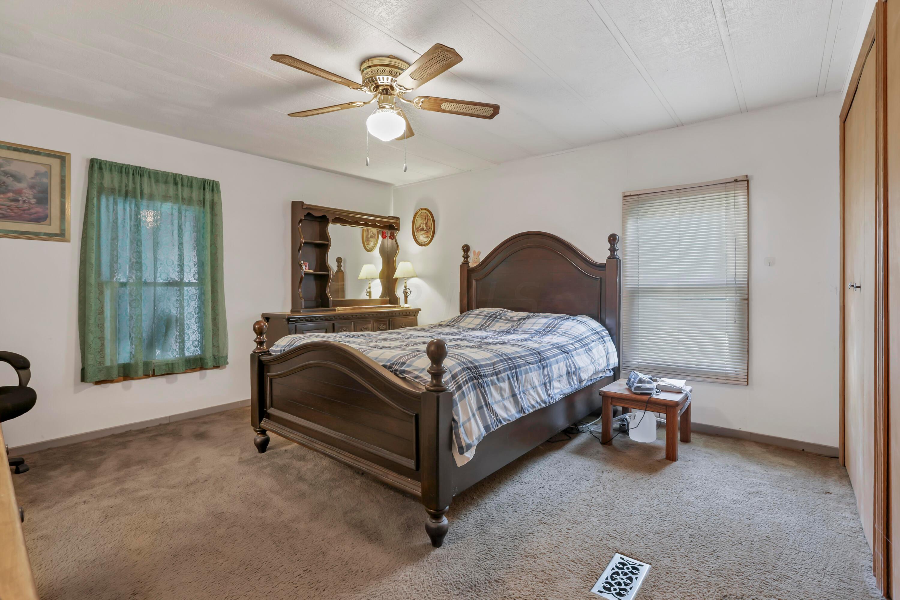 6585 York Road Southwest Pataskala, OH 43062 - Photo 22 of 38 Gallery Image 22
