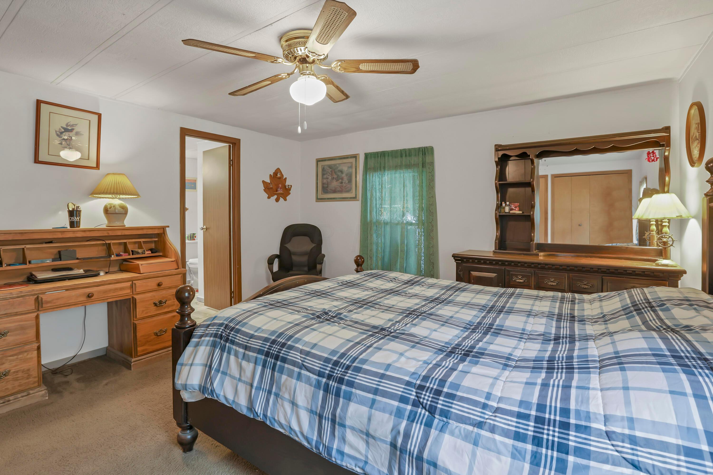 6585 York Road Southwest Pataskala, OH 43062 - Photo 23 of 38 Gallery Image 23