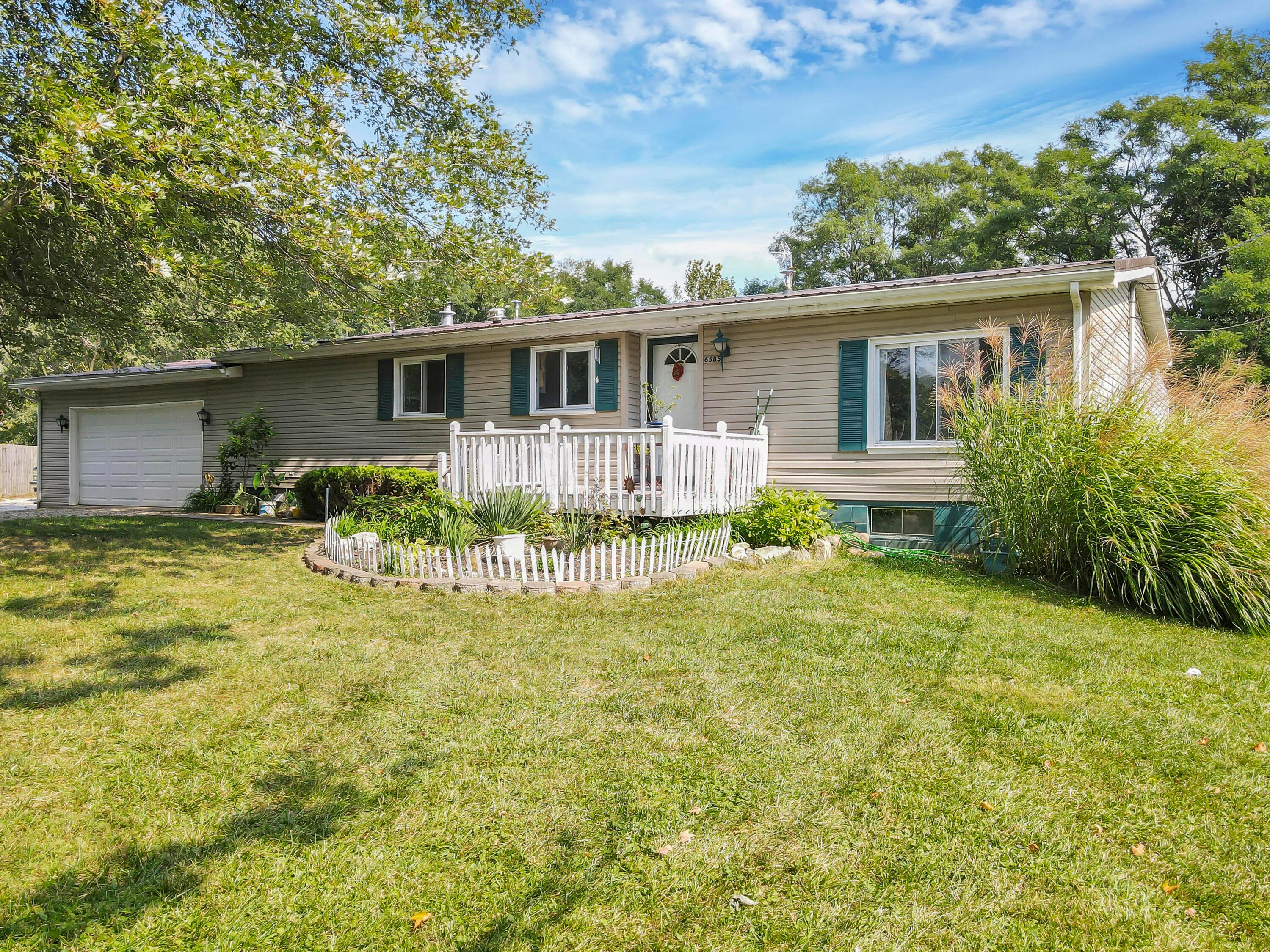 6585 York Road Southwest Pataskala, OH 43062 - Photo 3 of 38 Gallery Image 3