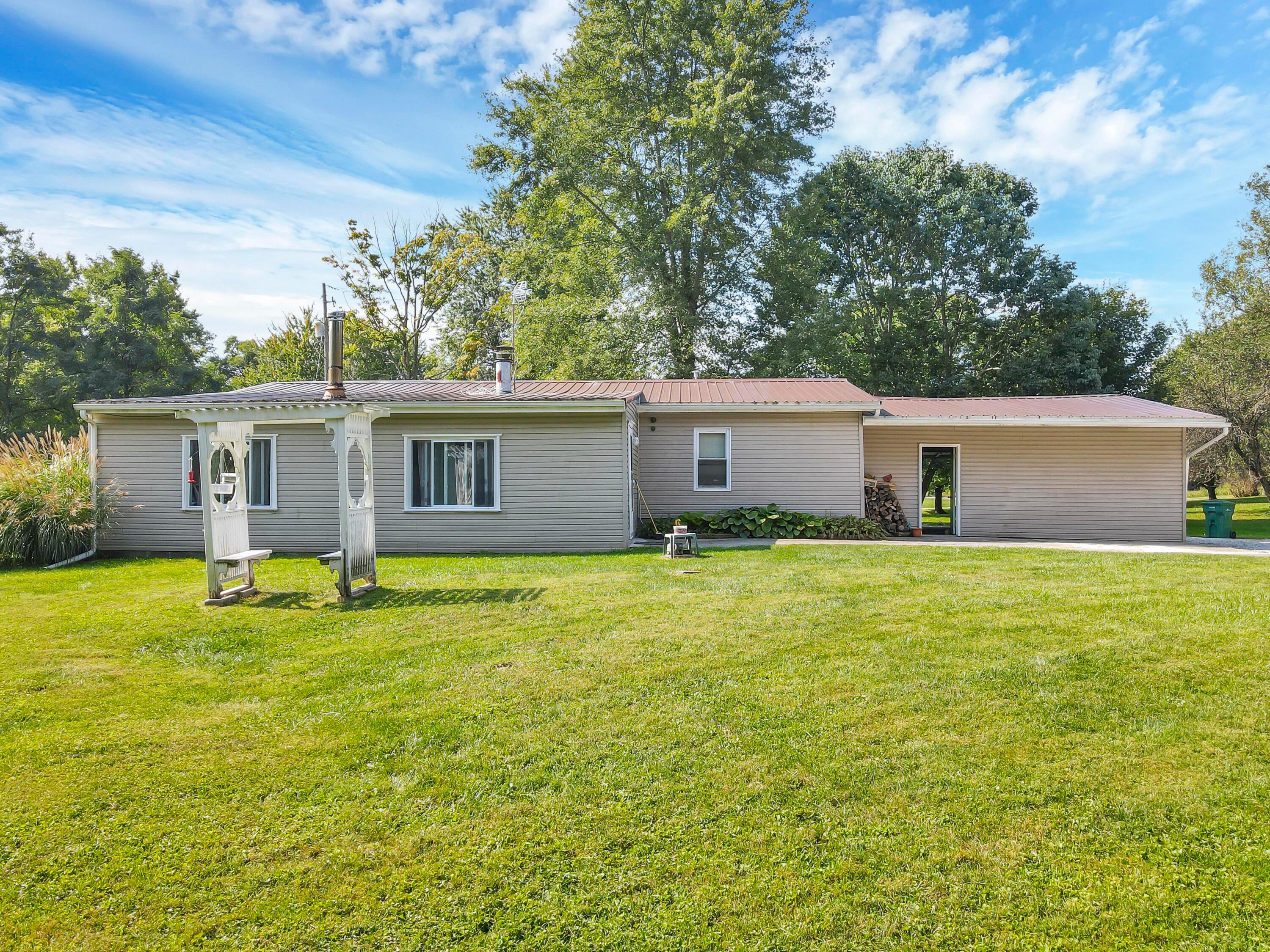 6585 York Road Southwest Pataskala, OH 43062 - Photo 8 of 38 Gallery Image 8