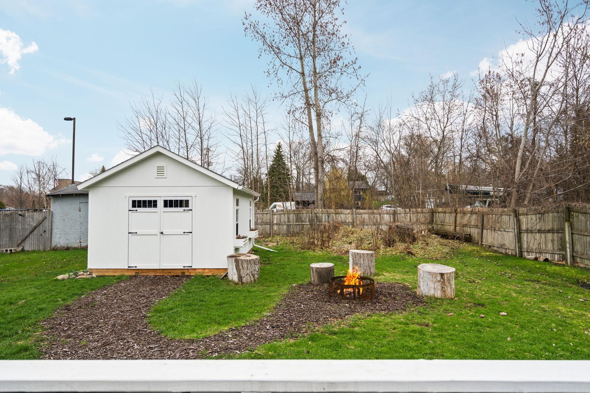 117 Rivershore Drive Elk Rapids, MI 49629 - Photo 27 of 51