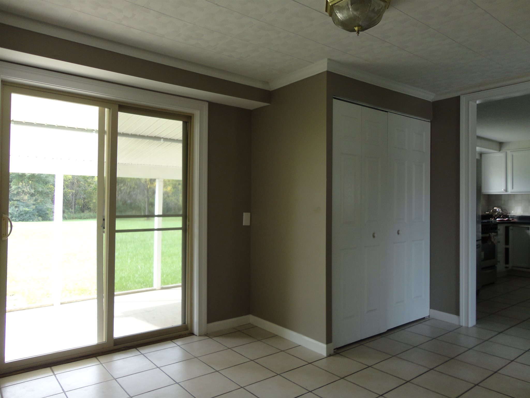 5803 Goshen Road Fort Wayne, IN 46818 - Photo 11 of 29