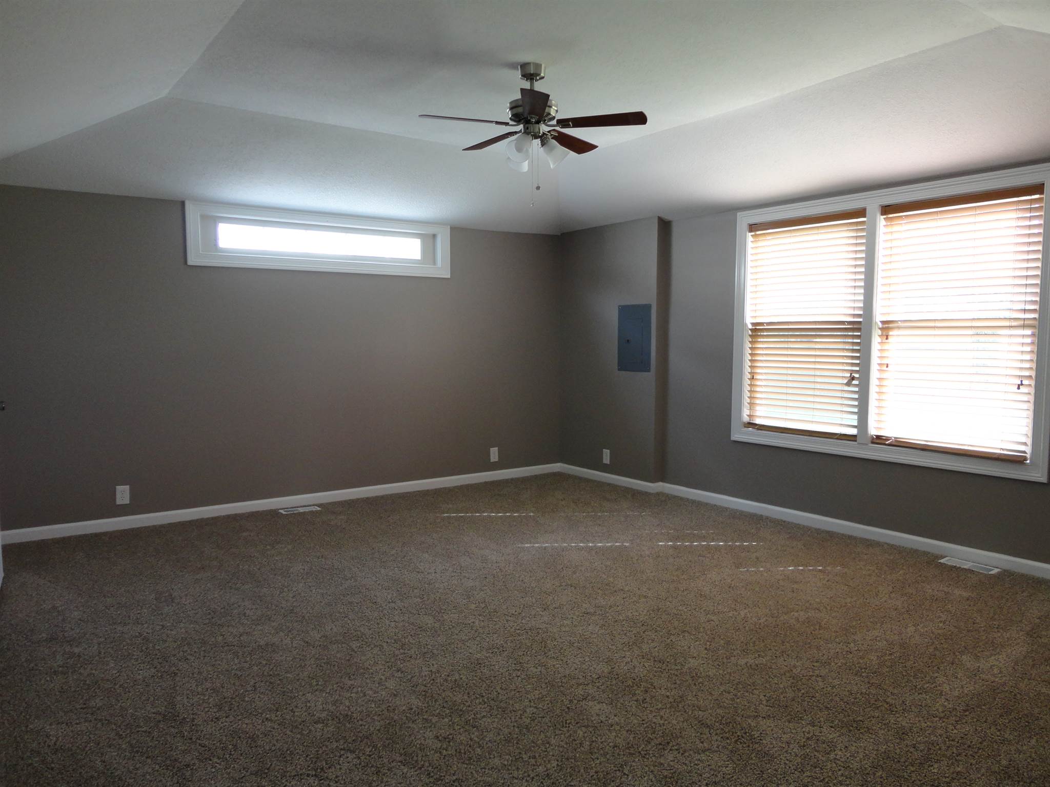 5803 Goshen Road Fort Wayne, IN 46818 - Photo 13 of 29