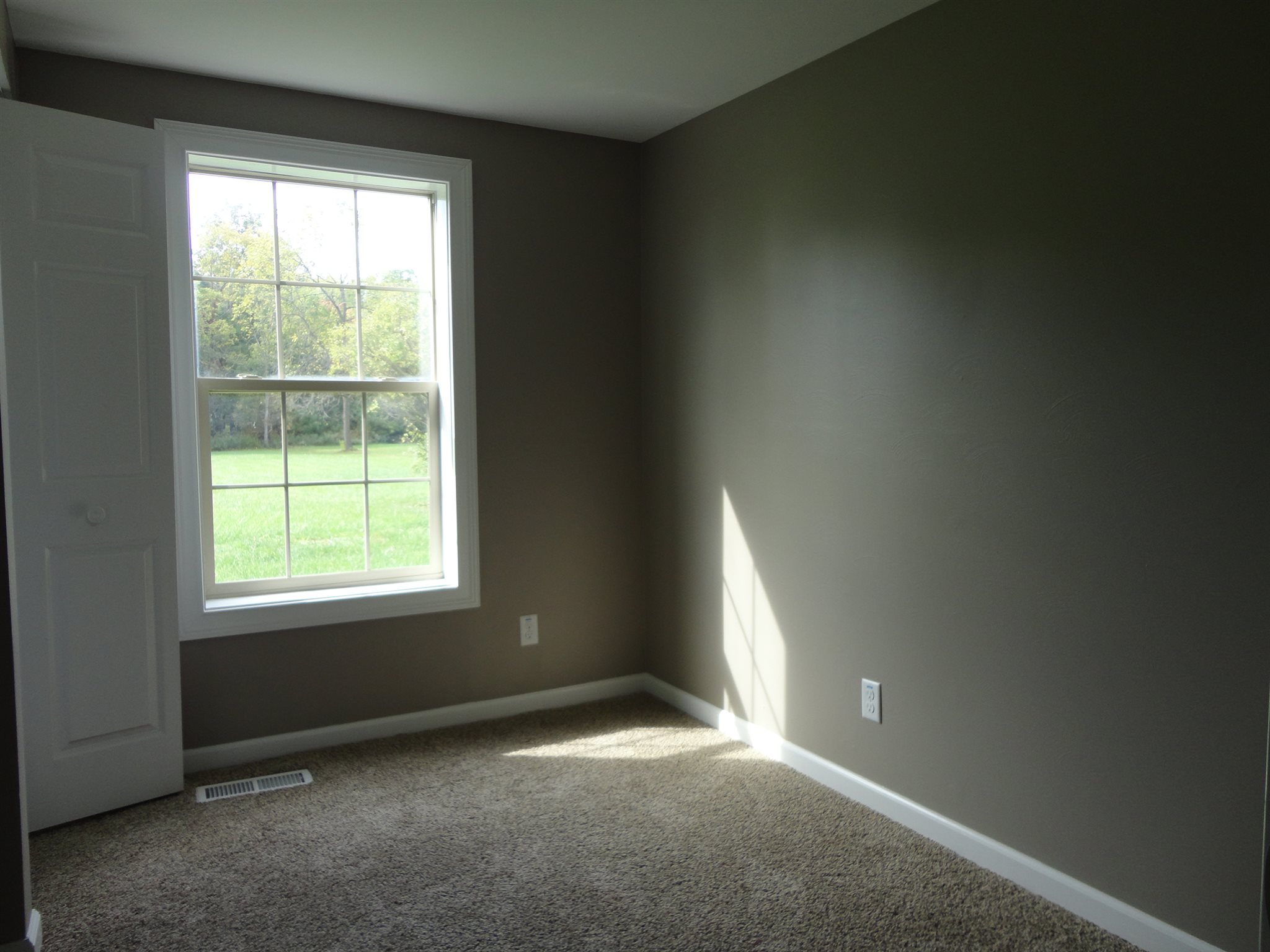5803 Goshen Road Fort Wayne, IN 46818 - Photo 19 of 29