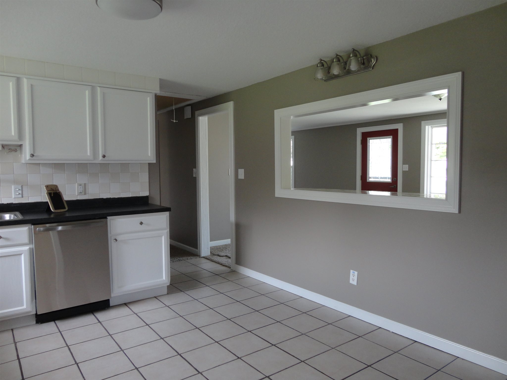 5803 Goshen Road Fort Wayne, IN 46818 - Photo 6 of 29