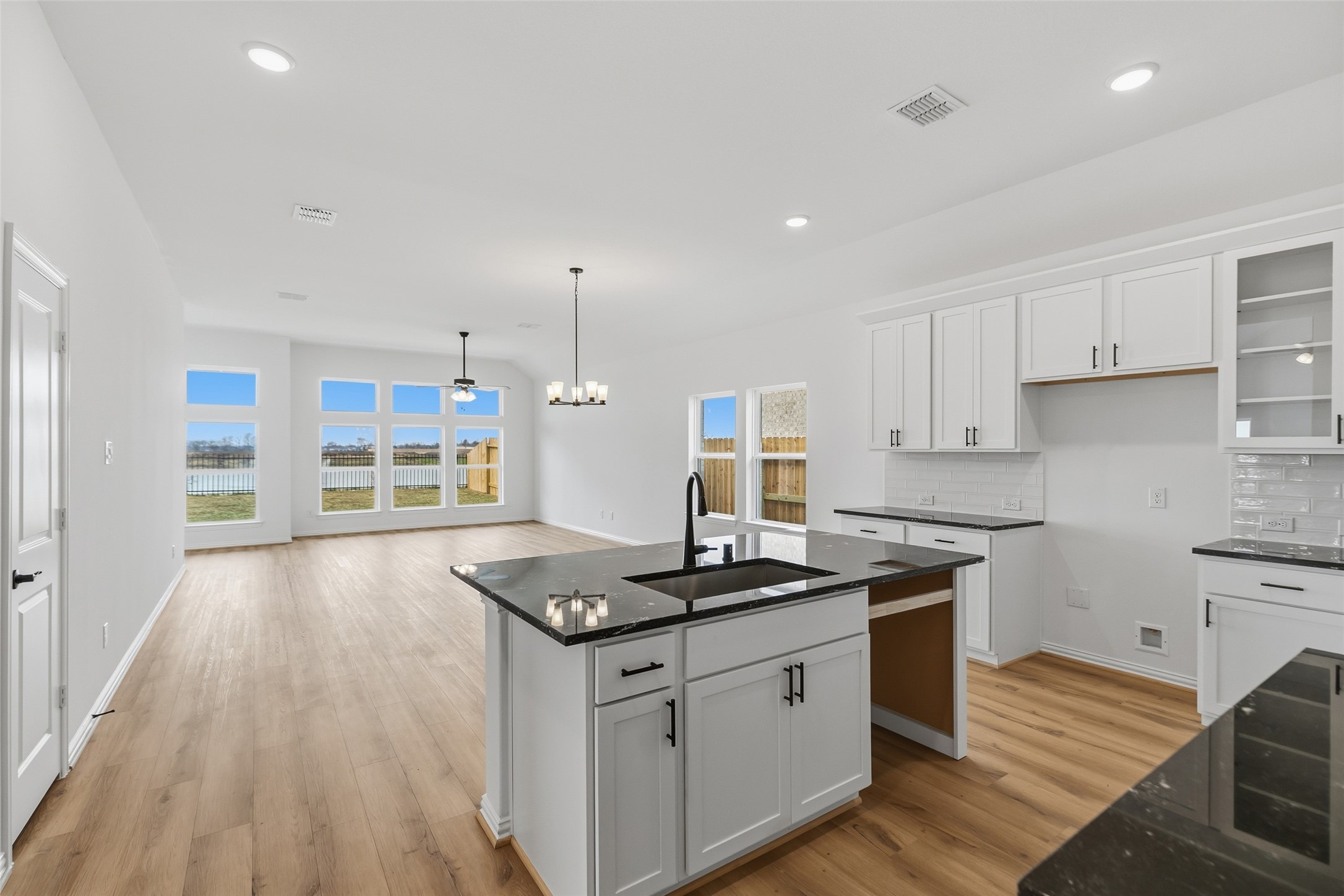 21130 Sunlight Grv Drive Rosharon, TX 77583 - Photo 10 of 33