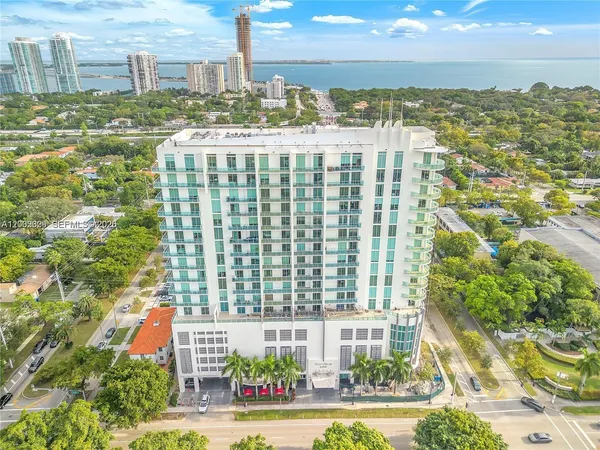 $2,600 | 2525 Southwest 3rd Avenue, Unit 1705, Miami, FL 33129