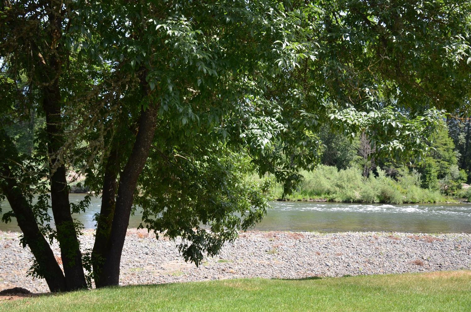 2824 South River Road Grants Pass, OR 97527 - Photo 9 of 35 Additional Photo