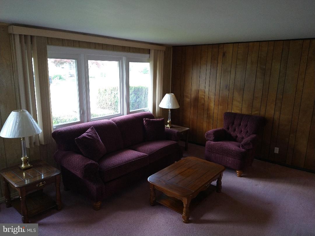 1429 Doris Road Abington, PA 19001 - Photo 4 of 16 Gallery Image 4