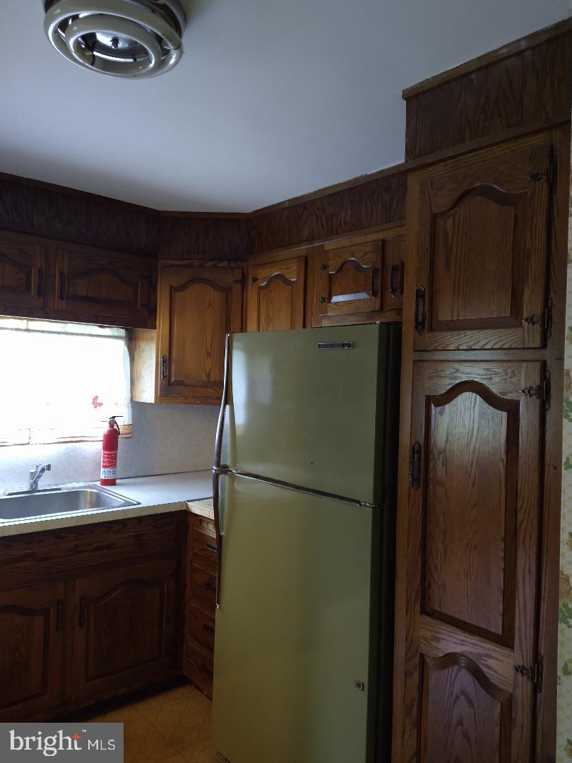 1429 Doris Road Abington, PA 19001 - Photo 6 of 16 Gallery Image 6