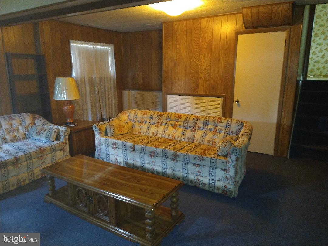 1429 Doris Road Abington, PA 19001 - Photo 10 of 16 Gallery Image 10