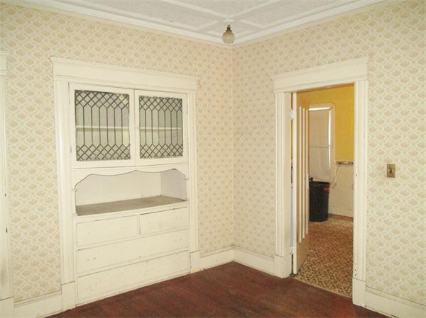 533 Dickinson Street Springfield, MA 01108 - Photo 5 of 14 Gallery Image 5