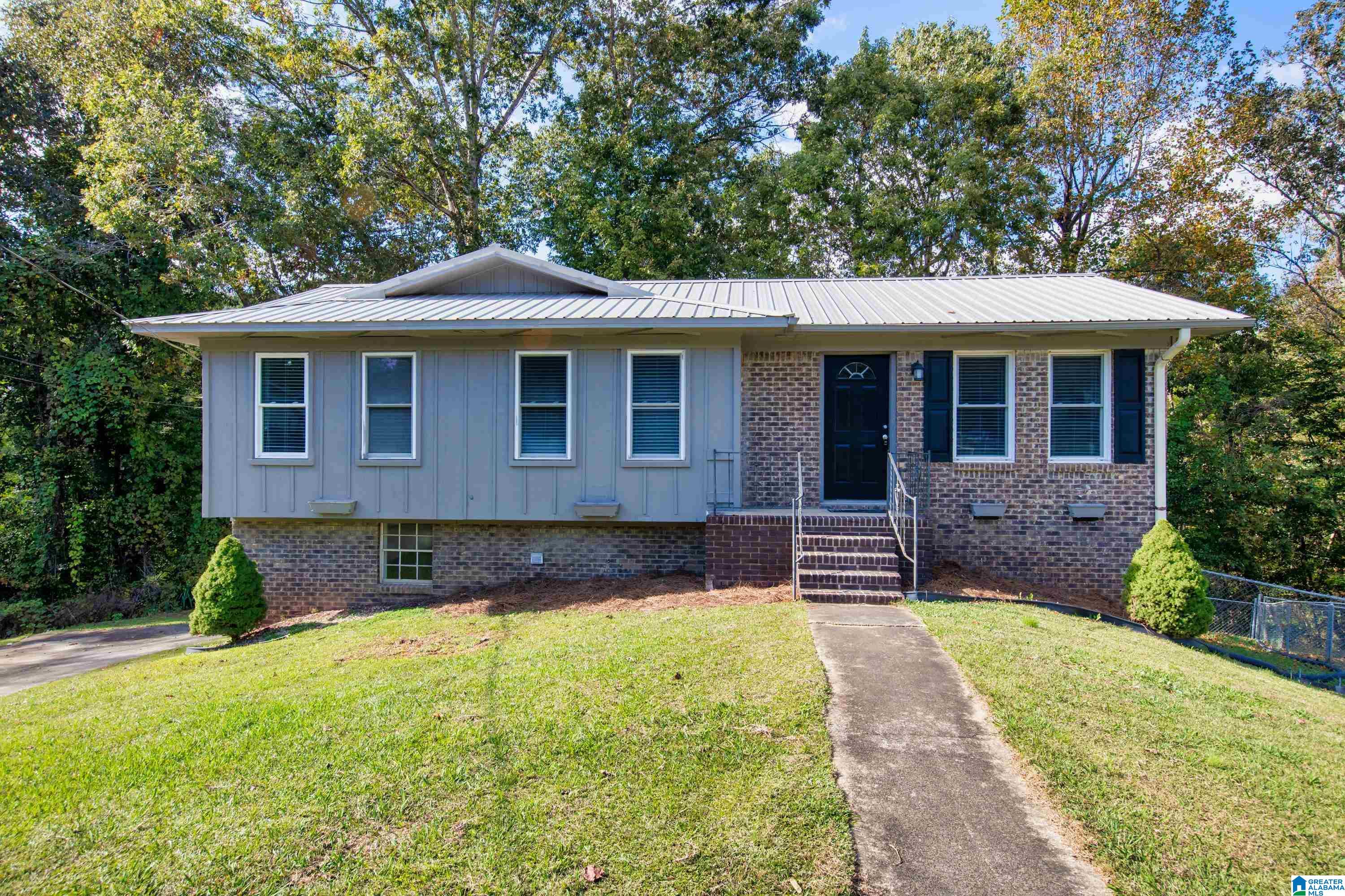 4959 Valleyview Terrace Adamsville, AL 35005 - Photo 1 of 1