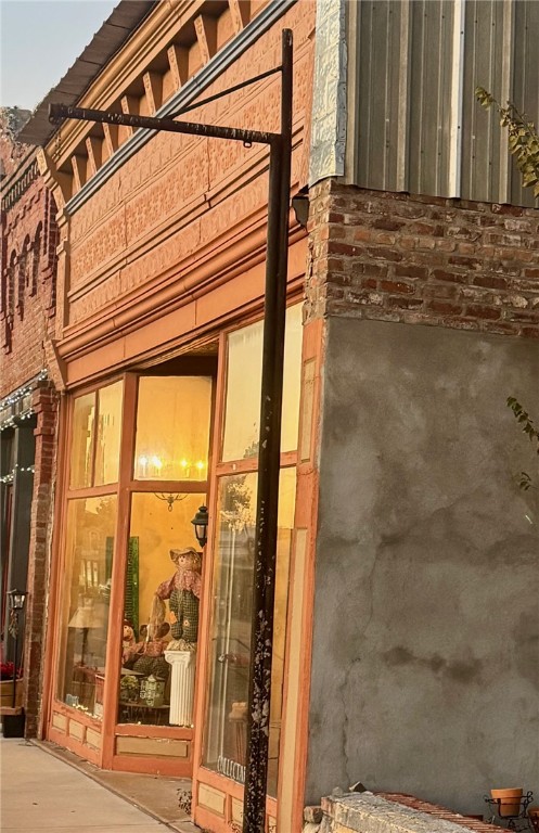 720 South Main Calvert, TX 77837 - Photo 4 of 22 a view of a door of the house