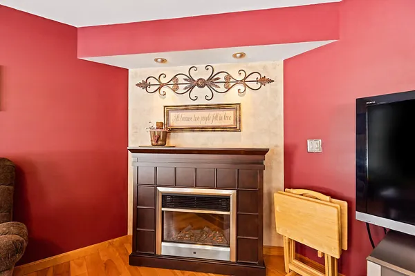 $850,000 | 53 Mathews Avenue, Waterville, ME 04901