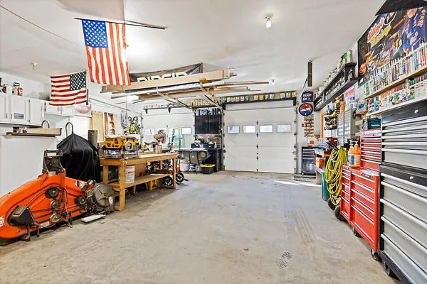 $850,000 | 53 Mathews Avenue, Waterville, ME 04901