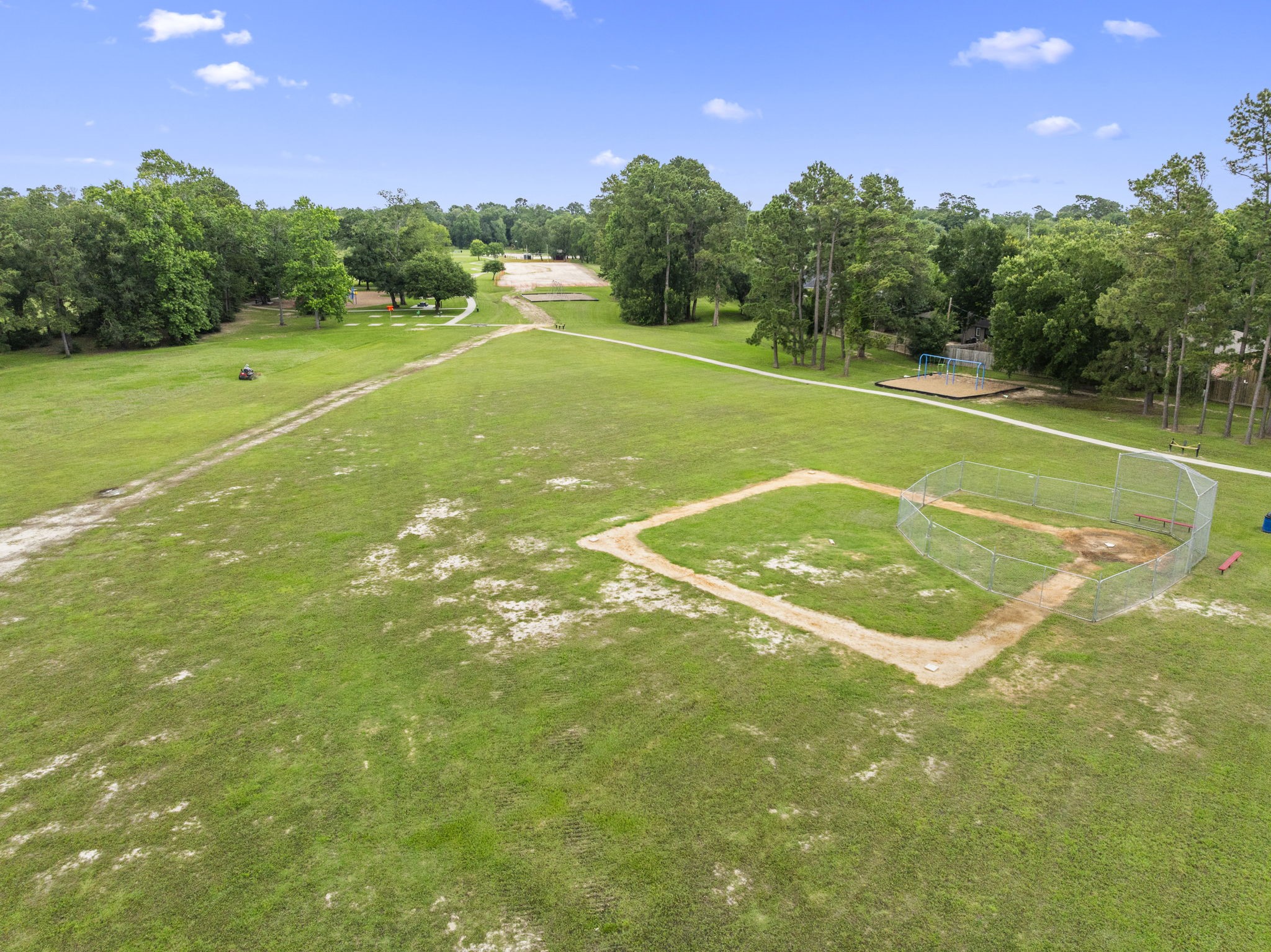29106 Foxingham Circle Spring, TX 77386 - Photo 41 of 47 a view of a tennis court