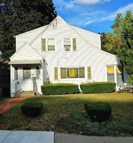 $165,000 | 303 Delaware Avenue, Endicott, NY 13760