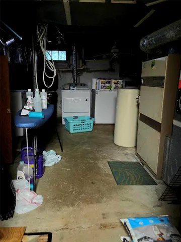 $165,000 | 303 Delaware Avenue, Endicott, NY 13760