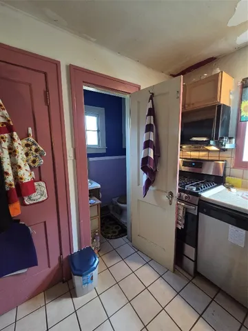 $165,000 | 303 Delaware Avenue, Endicott, NY 13760