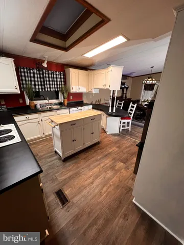 $159,900 | 764 Aspen Circle, Red Hill, PA 18076