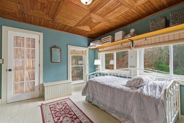 $795,000 | 330 Byrnes Road, Chester, NY 12853