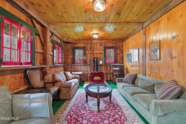 $795,000 | 330 Byrnes Road, Chester, NY 12853