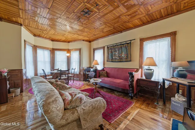 $795,000 | 330 Byrnes Road, Chester, NY 12853