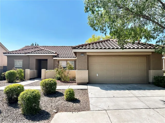 $2,045 | 10733 Esk Drive, Las Vegas, NV 89144