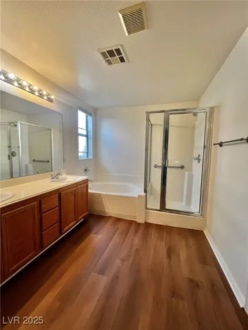 $2,045 | 10733 Esk Drive, Las Vegas, NV 89144