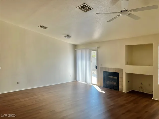 $2,045 | 10733 Esk Drive, Las Vegas, NV 89144