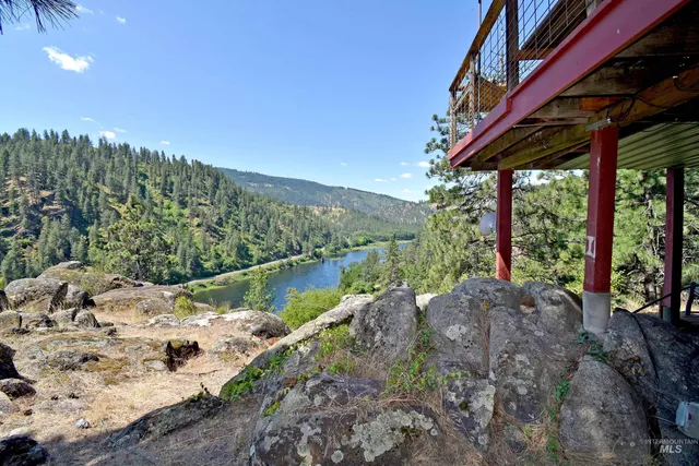 $489,000 | 1801 Old Peck Grade, Lenore, ID 83541