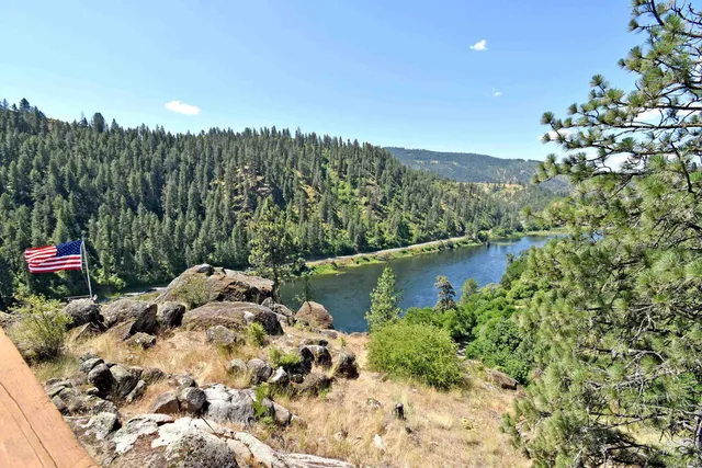 $489,000 | 1801 Old Peck Grade, Lenore, ID 83541