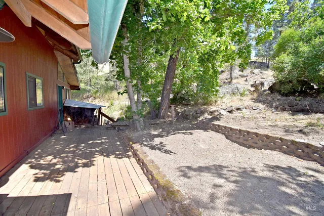 $489,000 | 1801 Old Peck Grade, Lenore, ID 83541