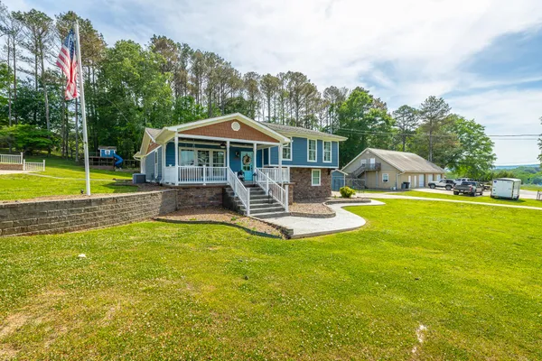 $400,000 | 133 County Road 206, Bridgeport, AL 35740
