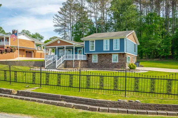 $400,000 | 133 County Road 206, Bridgeport, AL 35740
