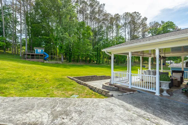 $400,000 | 133 County Road 206, Bridgeport, AL 35740
