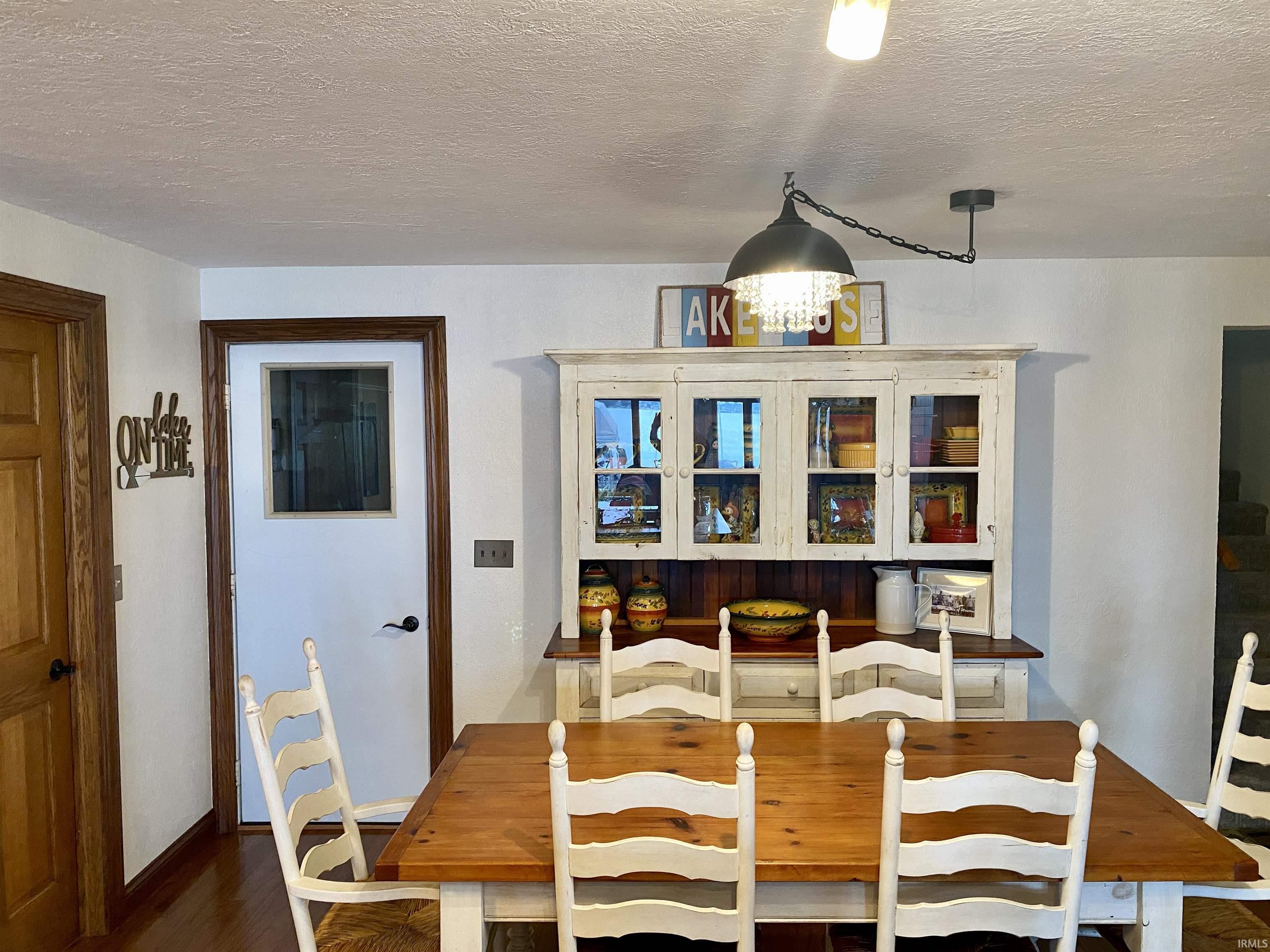 2018 Wolfs Point Drive Rochester, IN 46975 - Photo 7 of 32 Gallery Image 7