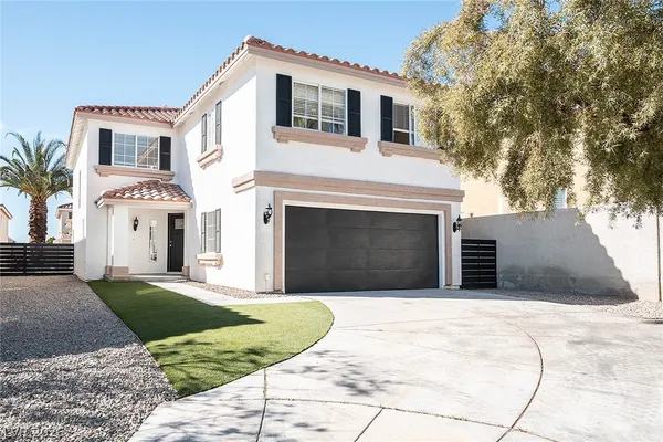 $2,390 | 9495 Lenox Crater Court, Las Vegas, NV 89148