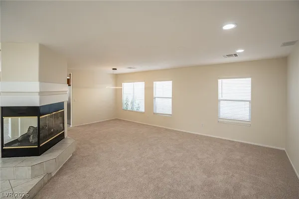 $2,390 | 9495 Lenox Crater Court, Las Vegas, NV 89148