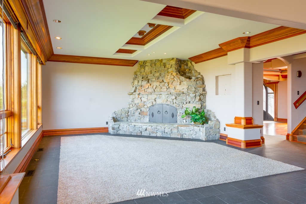 1018 North Good Road Camano Island, WA 98282 - Photo 10 of 25 Gallery Image 10