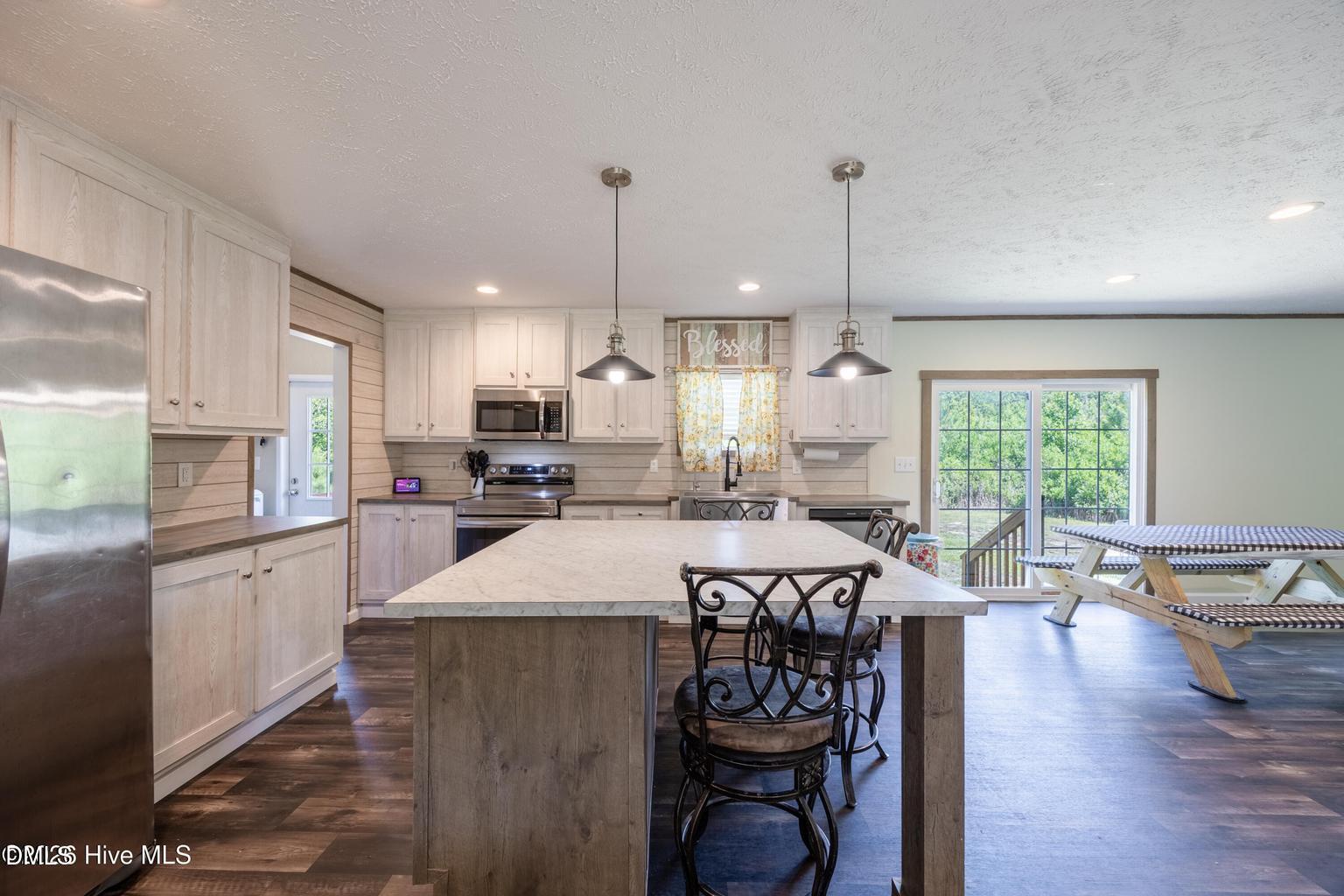 880 Bay Valley Road Kenly, NC 27542 - Photo 5 of 25 880 Bay Valley pic5
