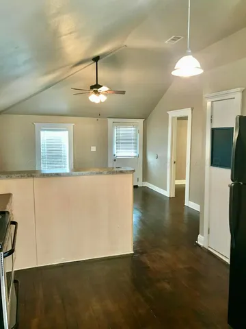 $1,200 | 2002 8th Avenue, Canyon, TX 79015