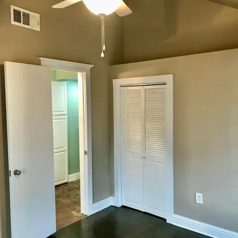 $1,200 | 2002 8th Avenue, Canyon, TX 79015