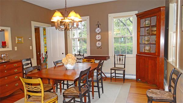 12 Cross Neck Road Marion, MA 02738 - Photo 10 of 26 Gallery Image 10