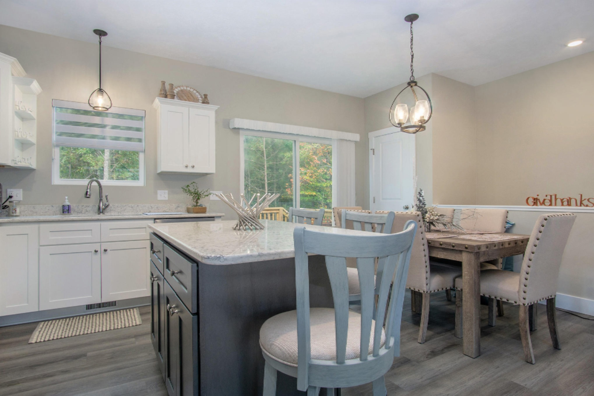 2480 Eagle Ridge Muskegon, MI 49444 - Photo 9 of 25 DSC08502