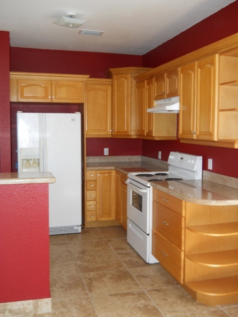 8 Pelican Road Key Largo, FL 33037 - Photo 6 of 17 Kitchen View 2