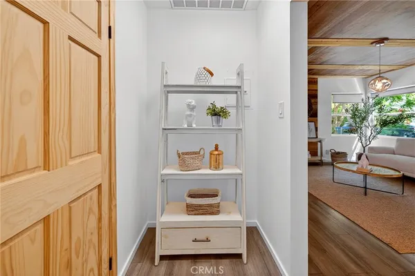 $1,499,888 | 261 North Oak Avenue, Pasadena, CA 91107