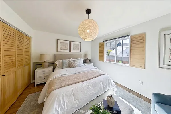 $1,499,888 | 261 North Oak Avenue, Pasadena, CA 91107